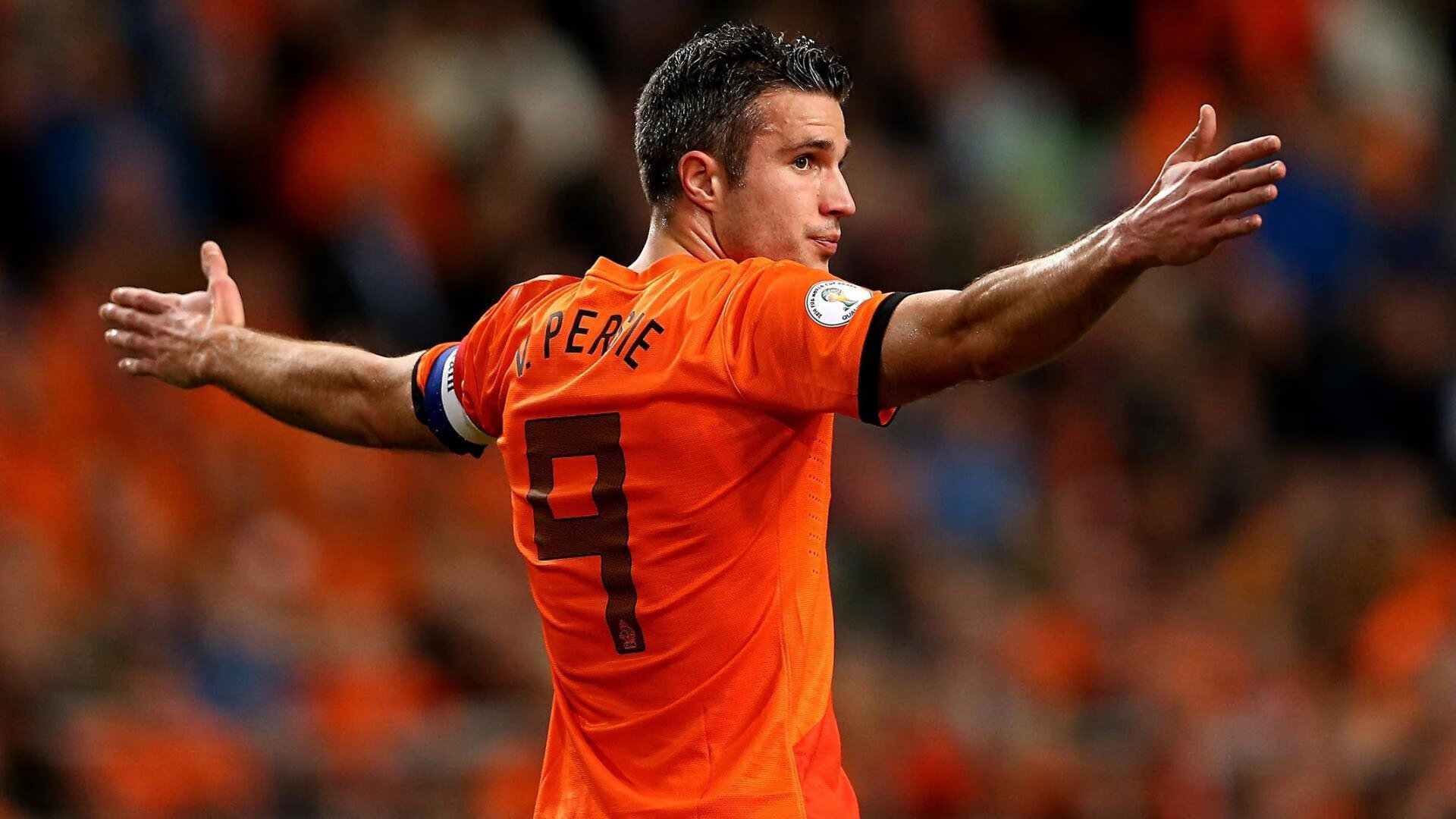 米兰体育登陆-法甲巅峰对决：巴黎圣日耳曼对阵里昂，争夺排名第一，巴黎圣日耳曼对里昂集锦